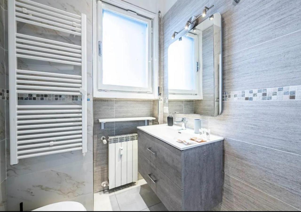La Suite Di Tommy Con Parcheggio Privato フィレンツェ エクステリア 写真